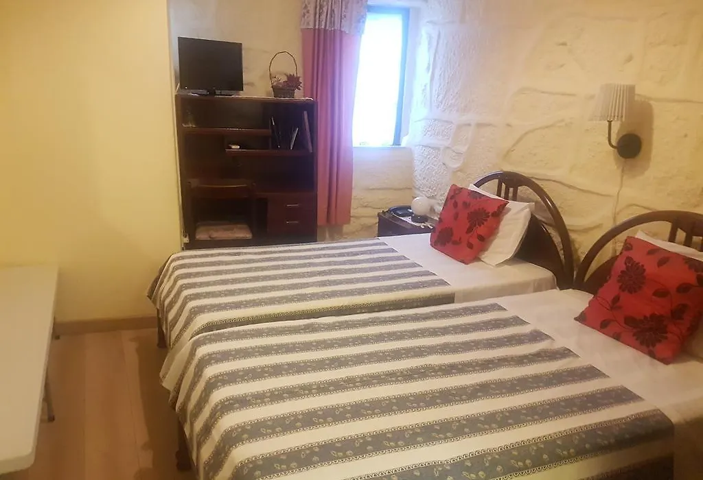 Caldeira Guest House-1
